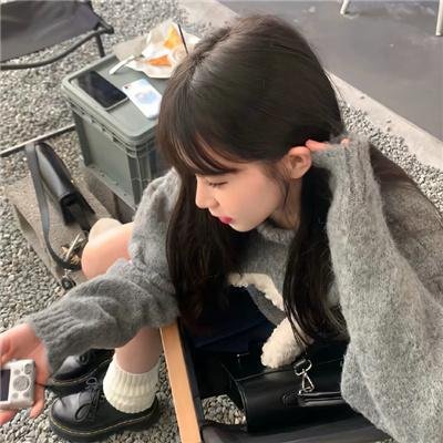 扬琴手